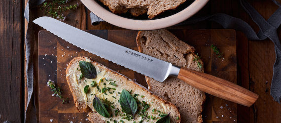 SIZE S OLIVE Bread knife 8,5" 