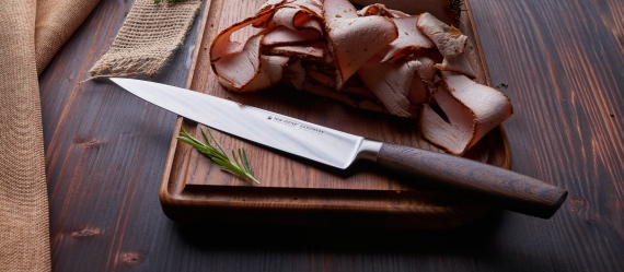 SIZE SMOKED OAK Meat-and carving knife 8" 